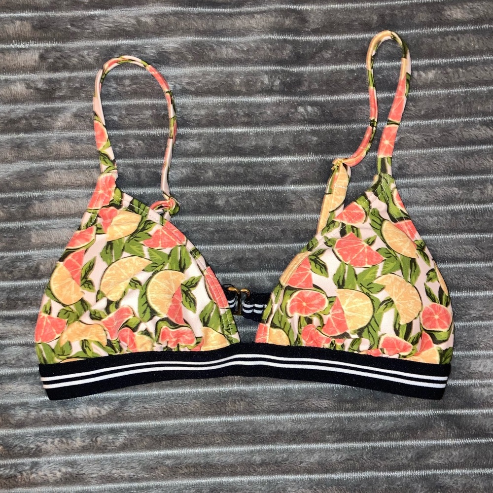 Xhilaration swim top